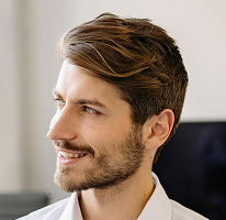 Líder en tecnología fintech y cripto, Michael Brennan, CTO, en retrato